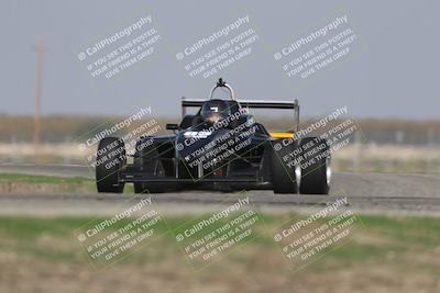 media/Oct-25-2025-CalClub SCCA (Sat) [[34c778dfbe]]/Group 3/Qualifying/